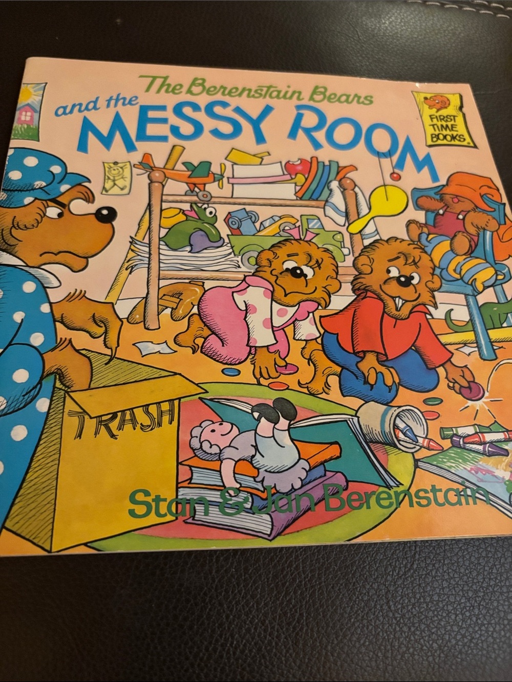 Berenstain Bears and the Messy Room